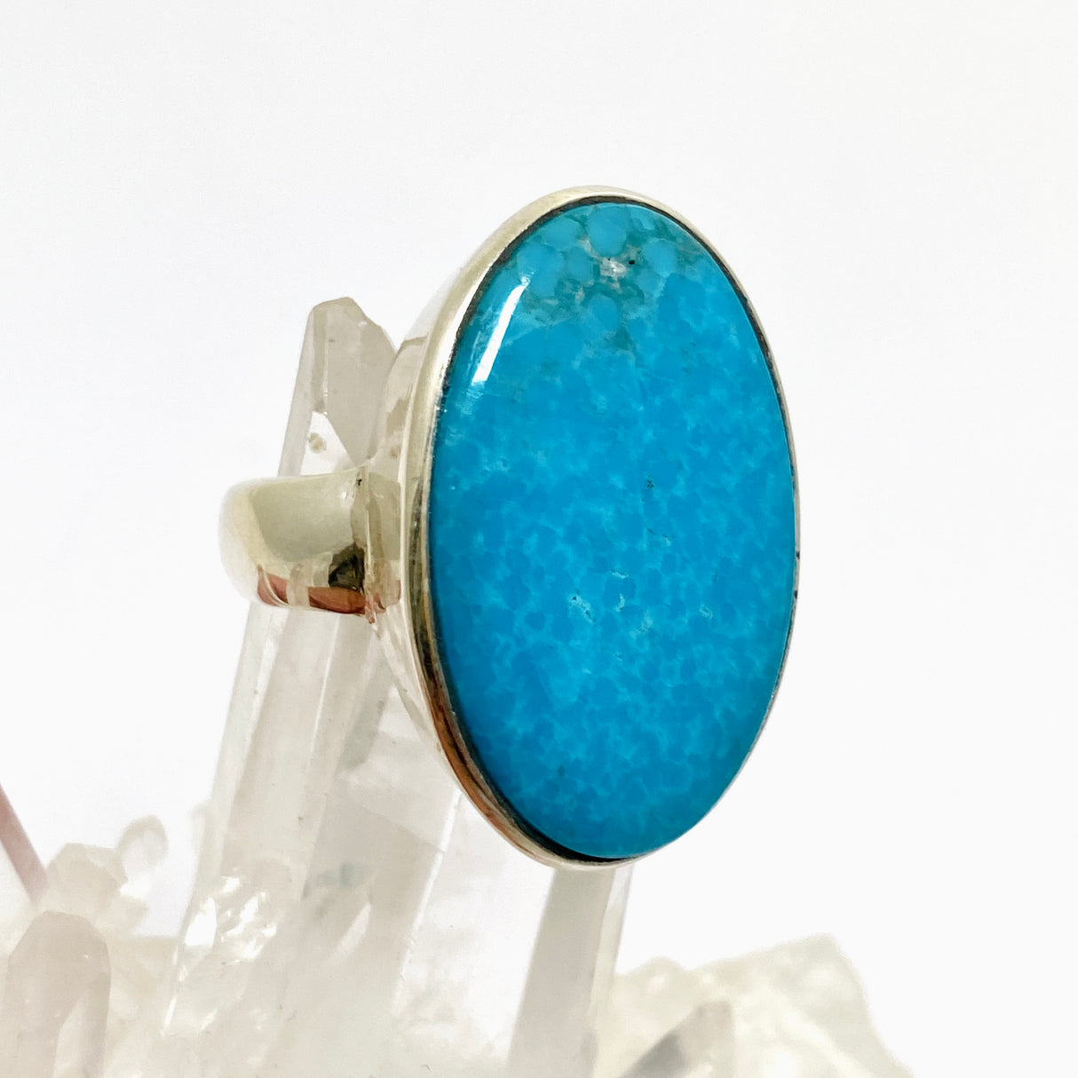 Arizona Turquoise Oval Cabochon Ring Size 11 PRGJ880