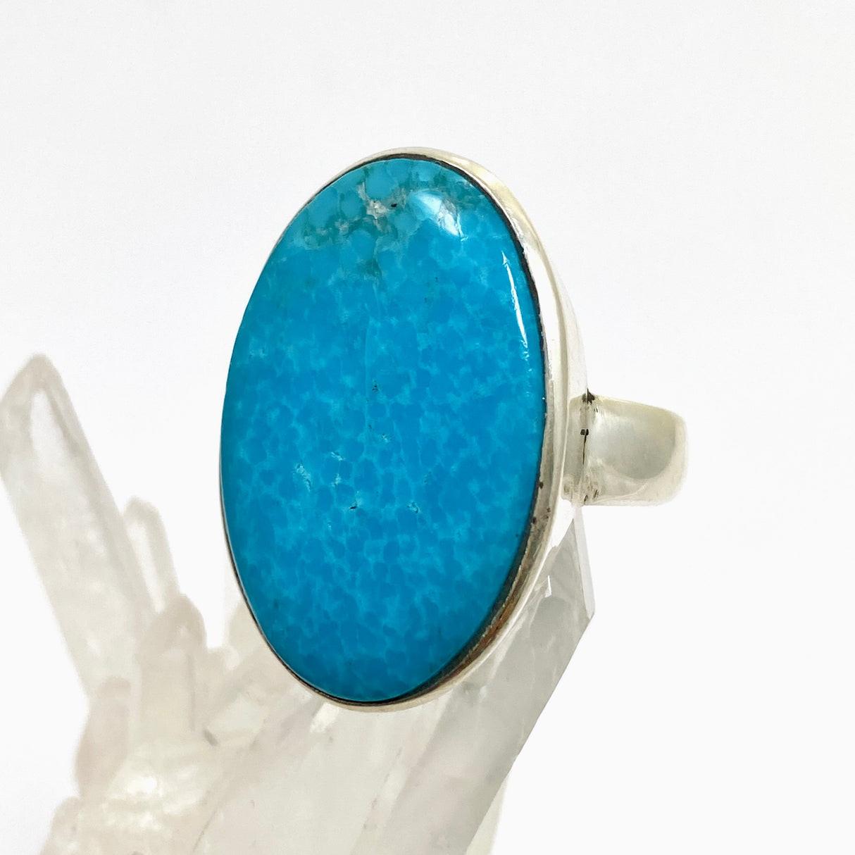 Arizona Turquoise Oval Cabochon Ring Size 11 PRGJ880