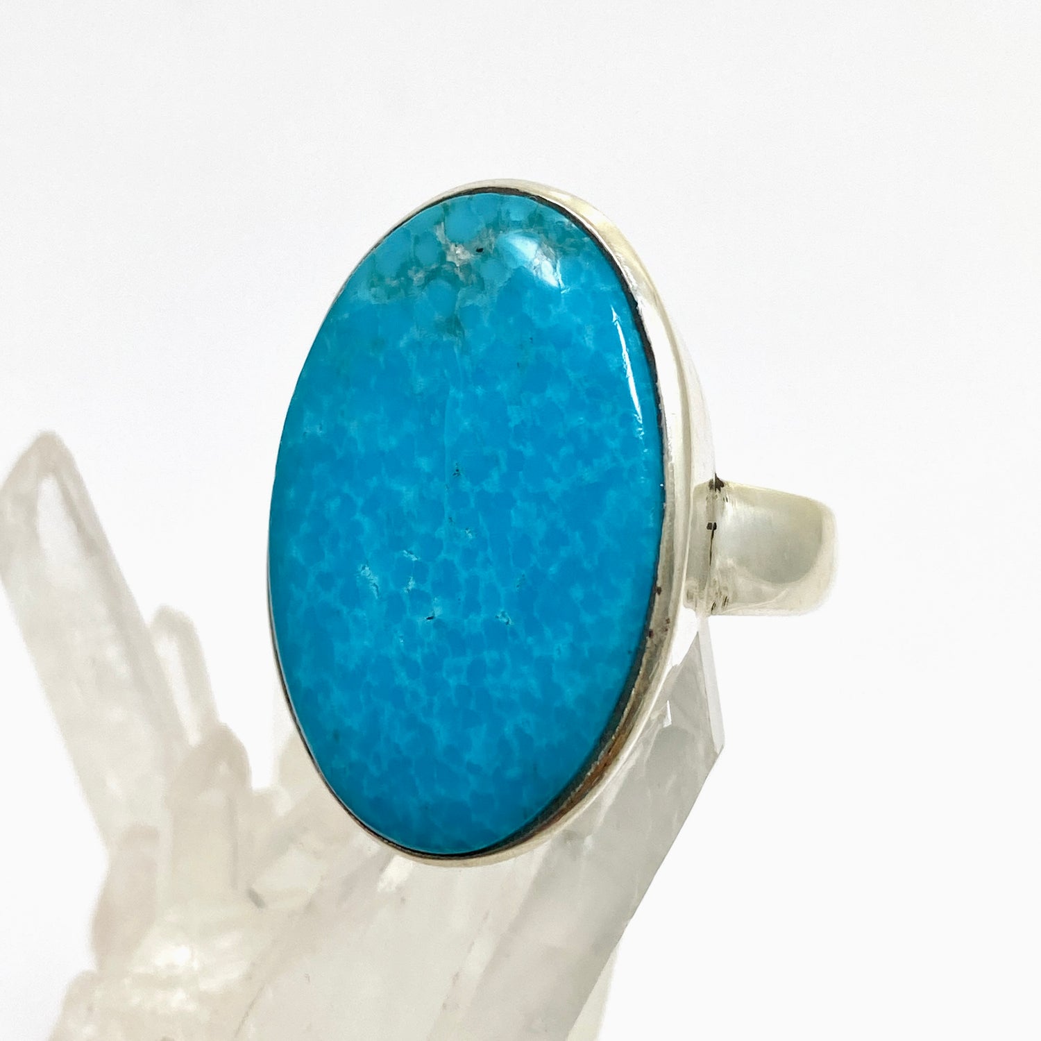 Arizona Turquoise Oval Cabochon Ring Size 11 PRGJ880