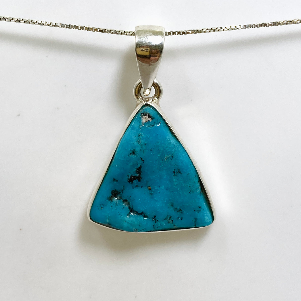 Arizona Turquoise Triangular Cabochon Pendant PPGJ1030