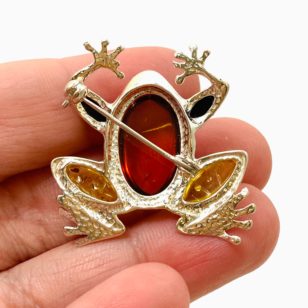 Baltic Amber Frog Brooch AMB286