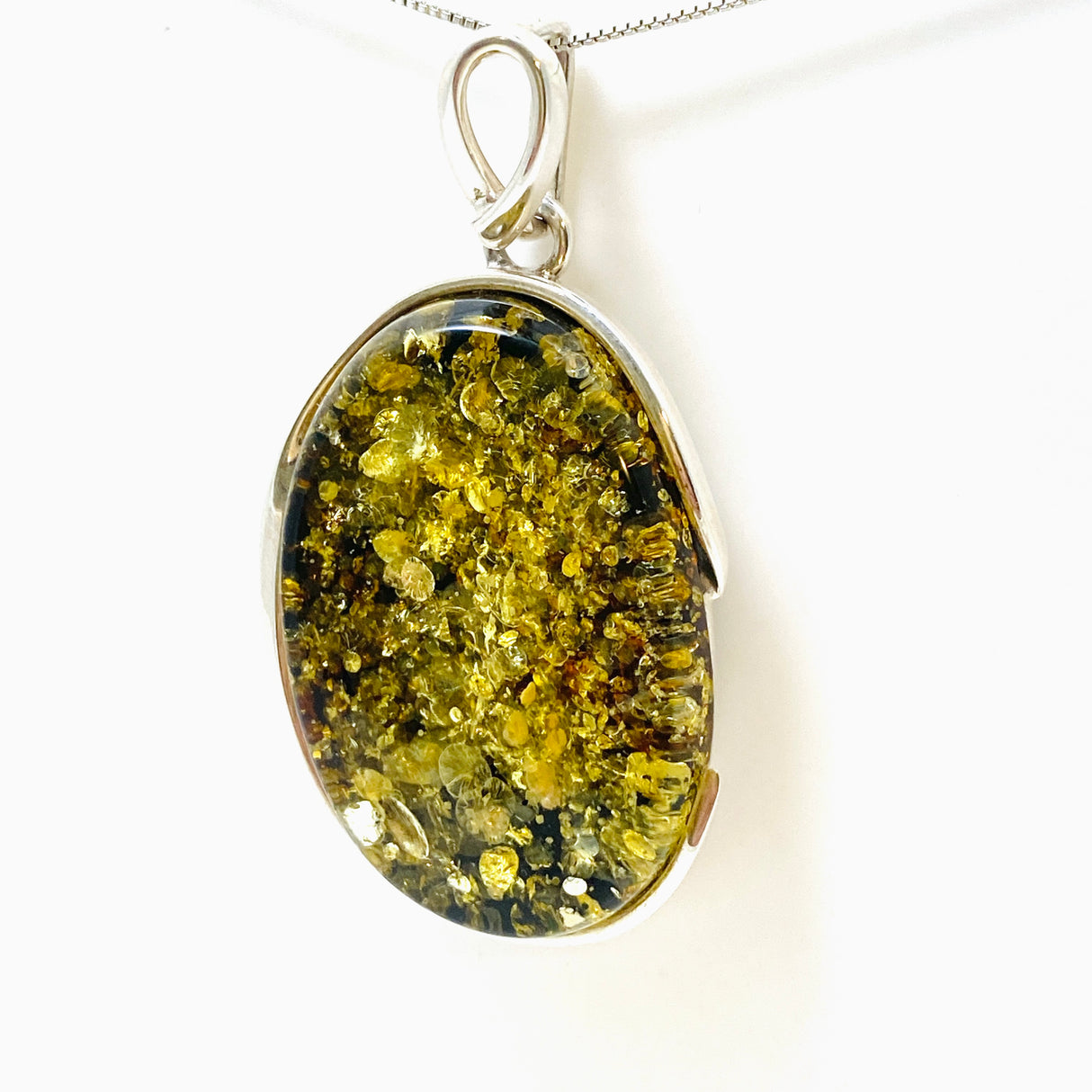 Baltic Amber Oval Cabochon Pendant AMB292