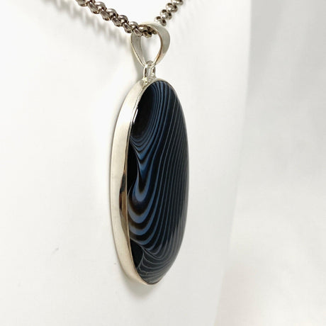 Banded Agate Oval Pendant KPGJ4350 - Nature's Magick