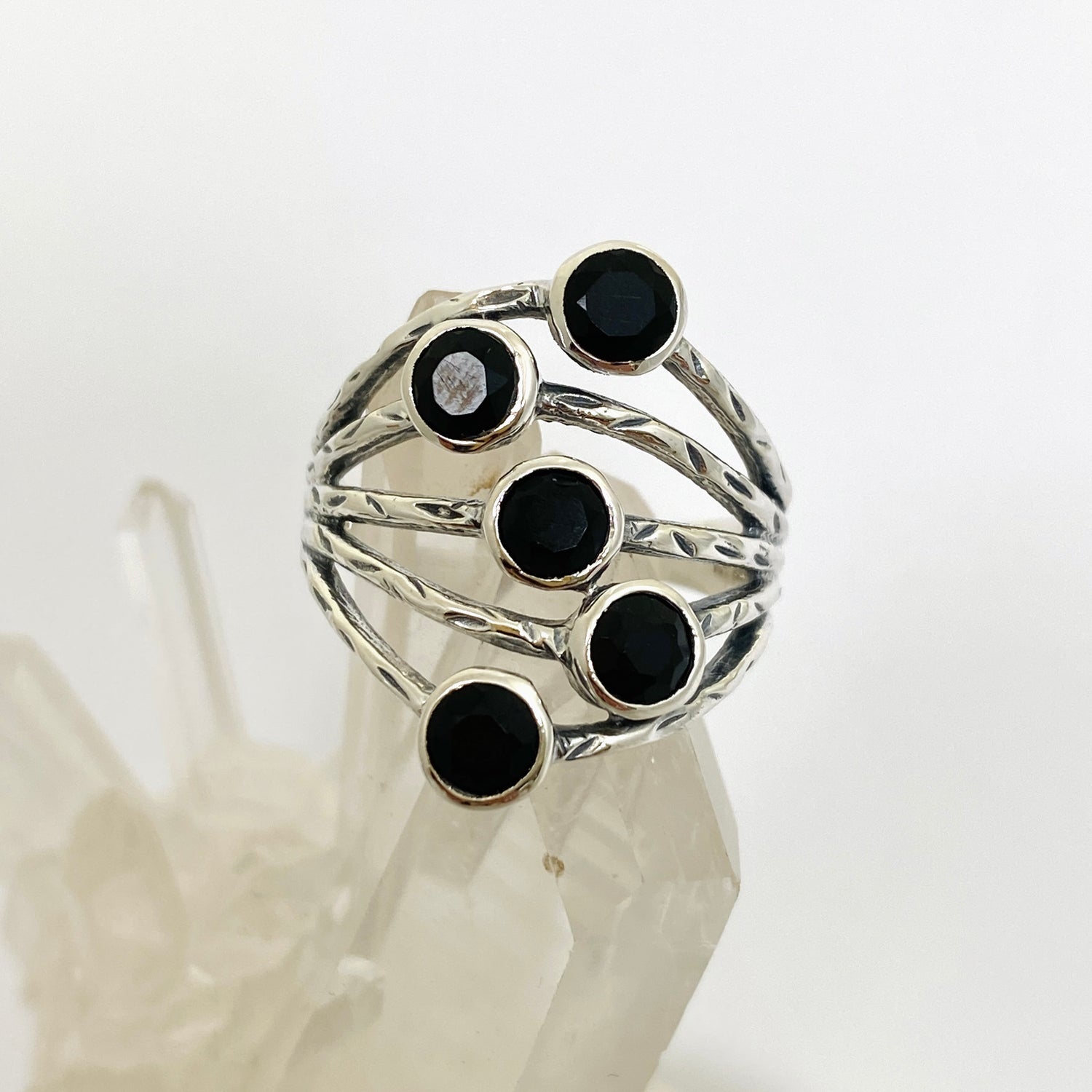 Black Onyx Multi-stone Faceted Gemstone Ring R3875