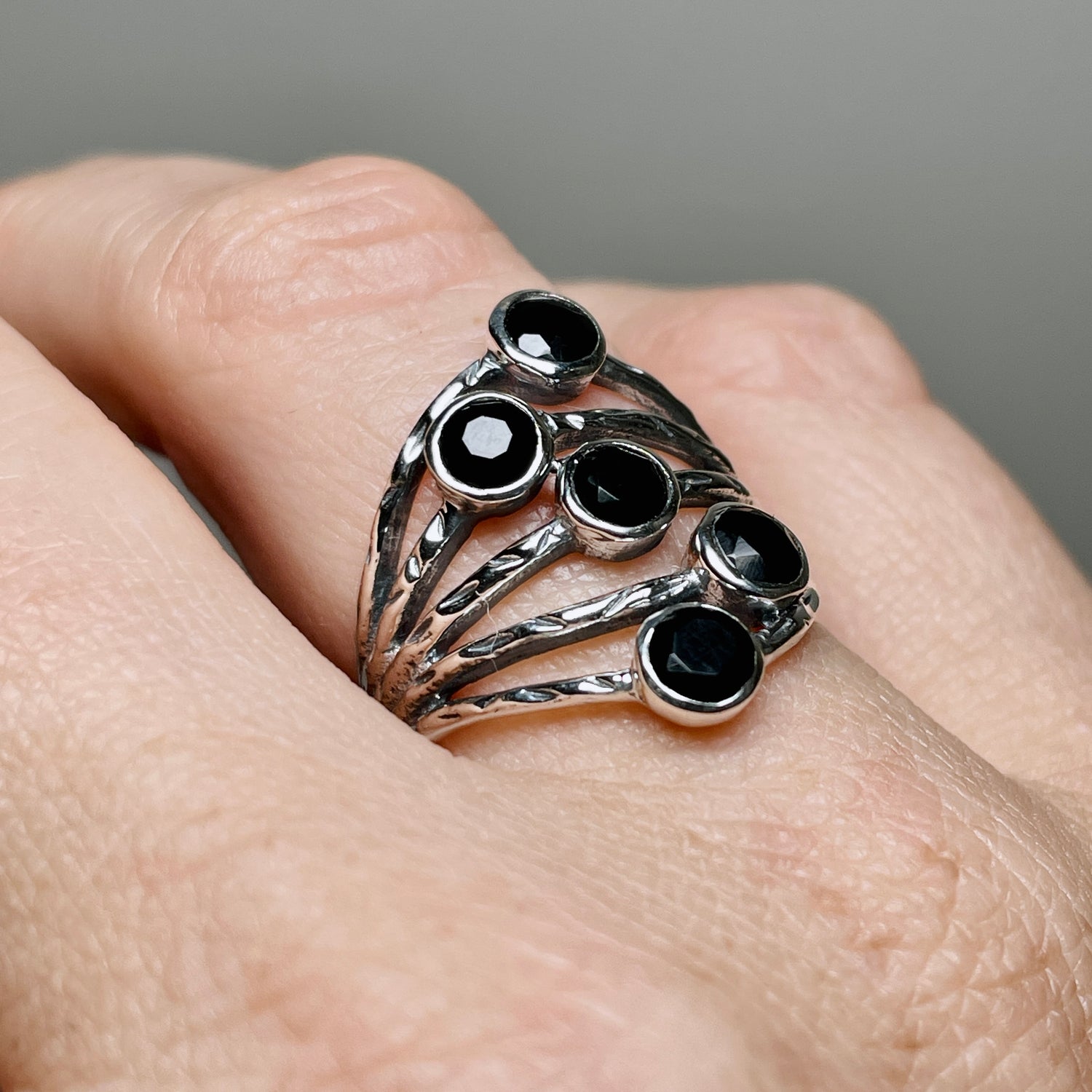 Black Onyx Multi-stone Faceted Gemstone Ring R3875