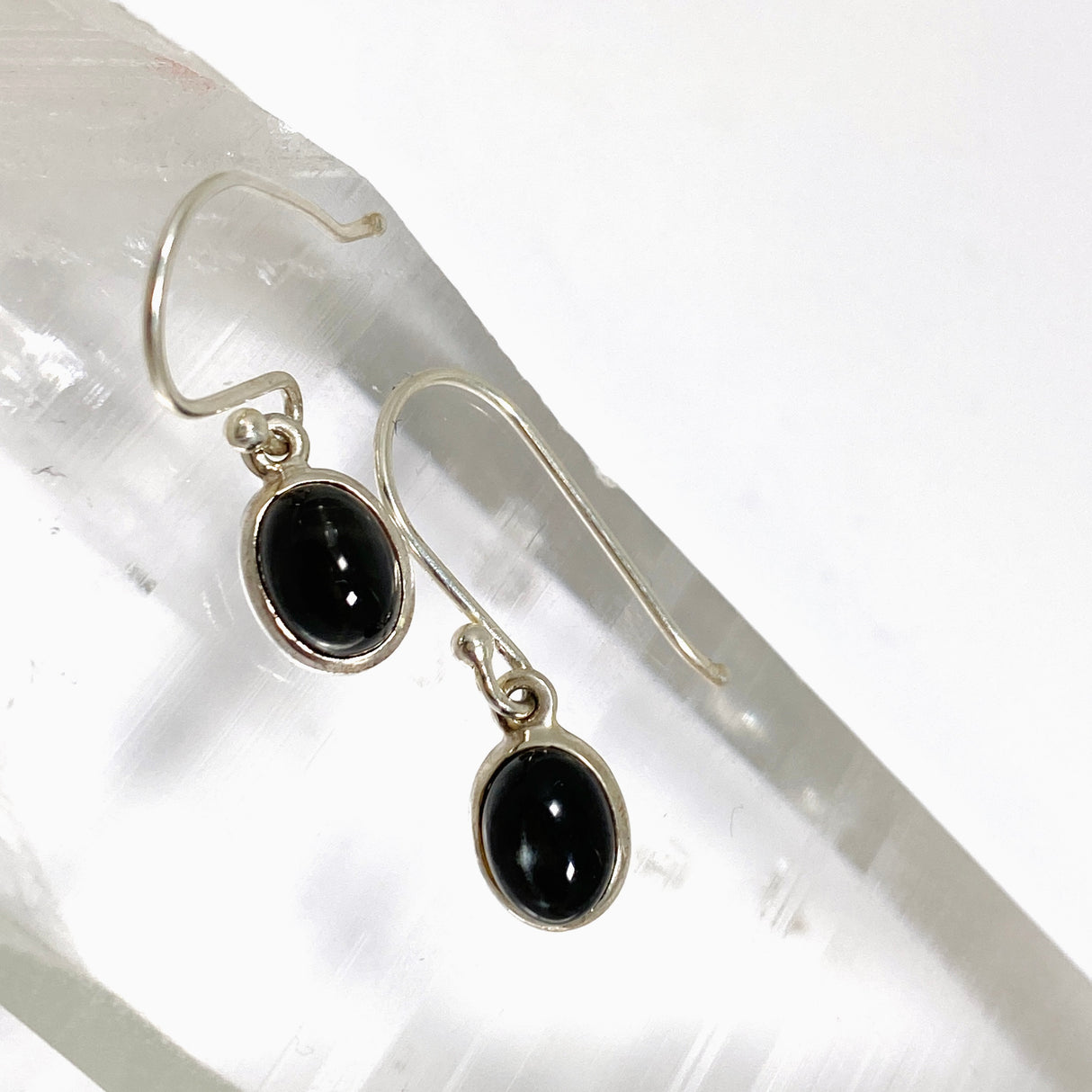 Black Star Diopside Oval Cabochon Earrings PEGJ410