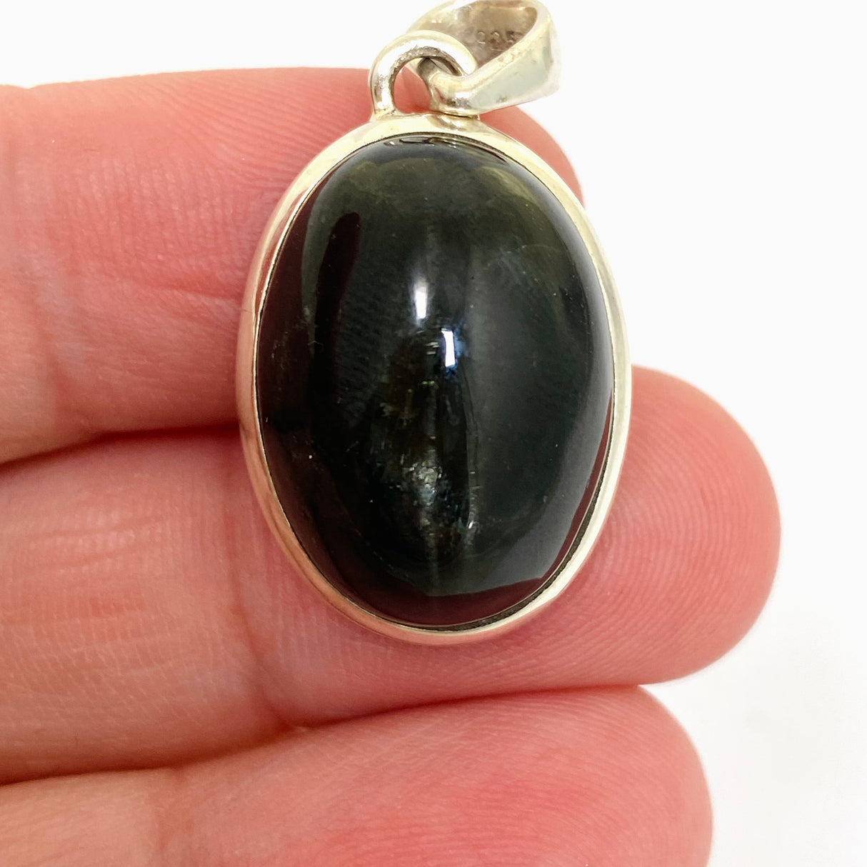 Black Star Diopside Oval Cabochon Pendant PPGJ1069