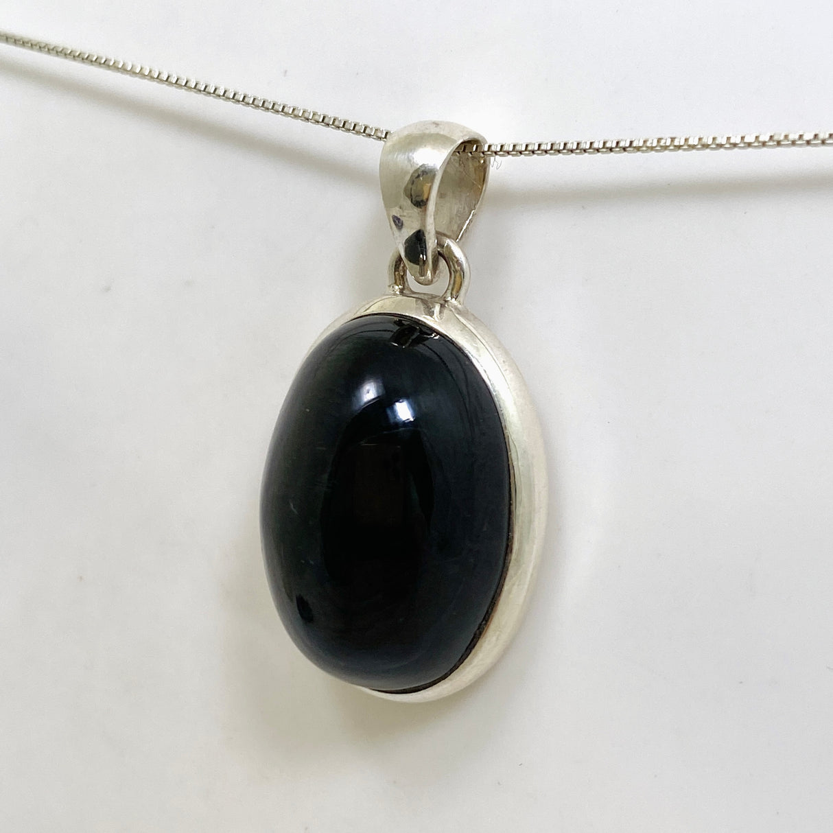 Black Star Diopside Oval Cabochon Pendant PPGJ1069
