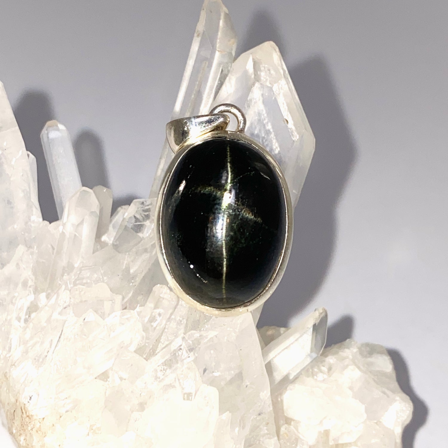Black Star Diopside Oval Cabochon Pendant PPGJ1069