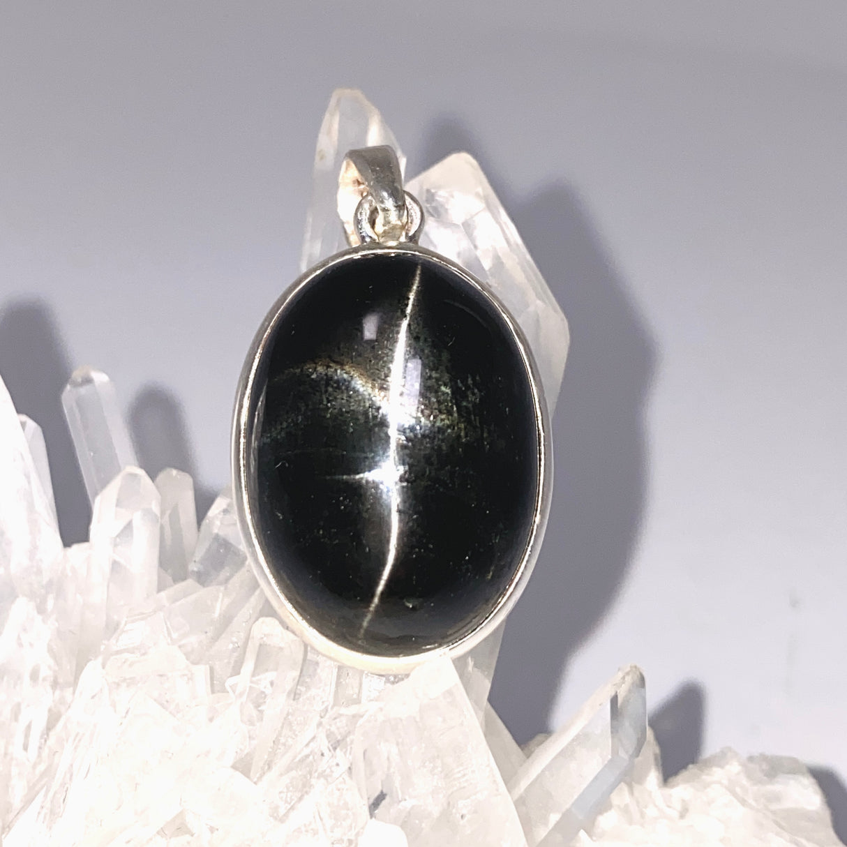 Black Star Diopside Oval Cabochon Pendant PPGJ1317