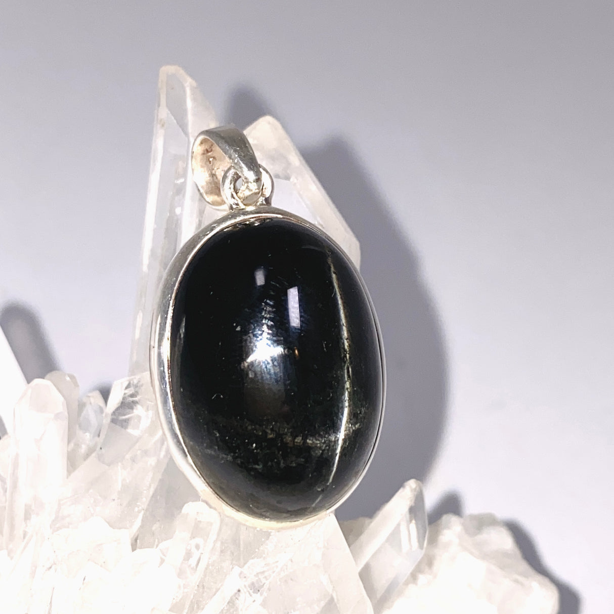 Black Star Diopside Oval Cabochon Pendant PPGJ1317