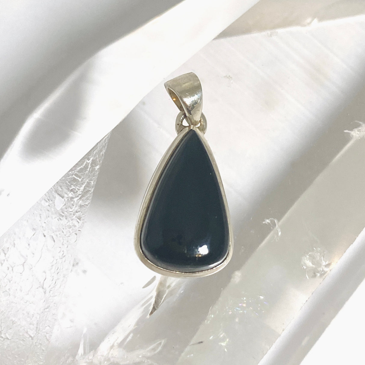 Black Tourmaline Teardrop Cabochon Pendant PPGJ1204