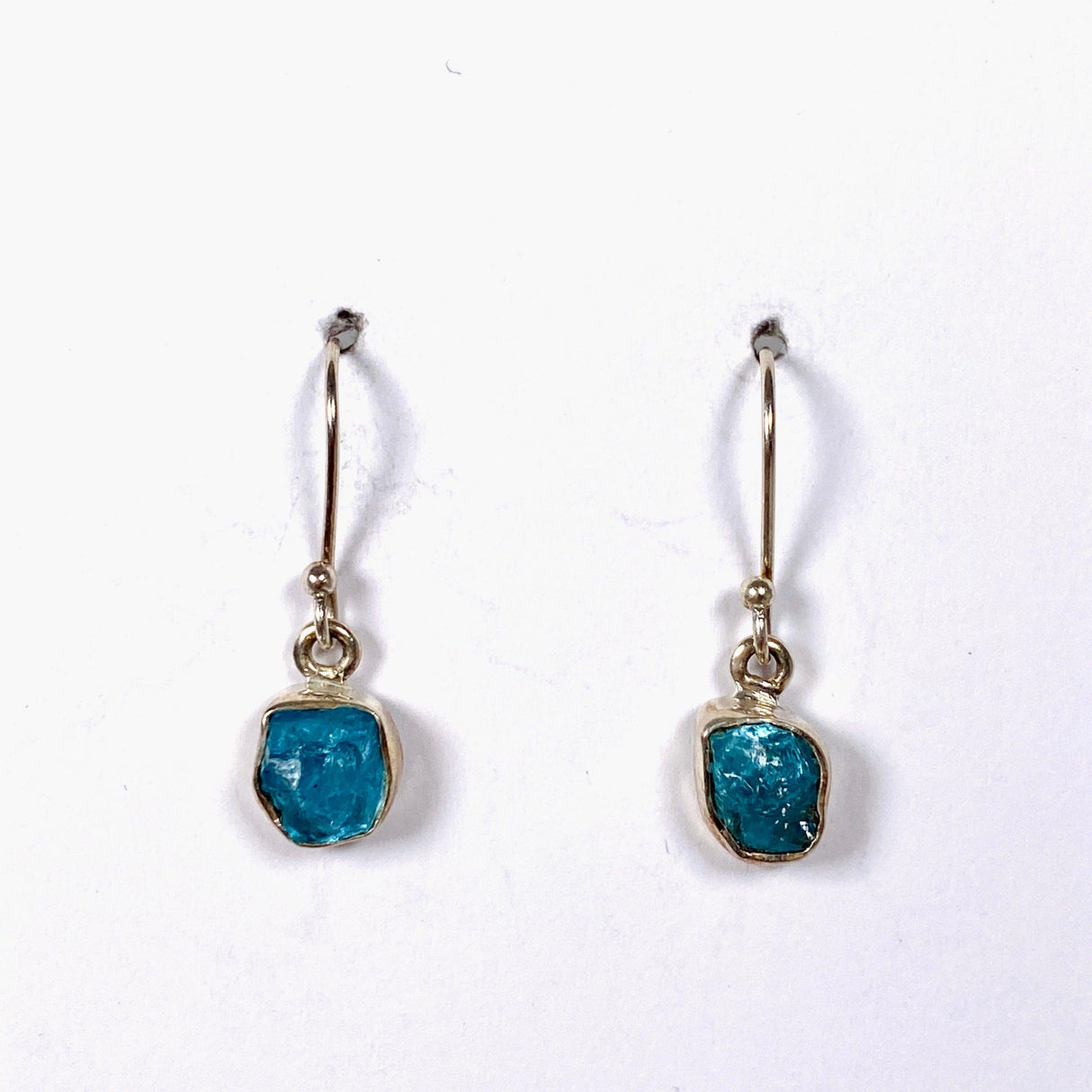 Blue Apatite raw earrings E2359-AP-7