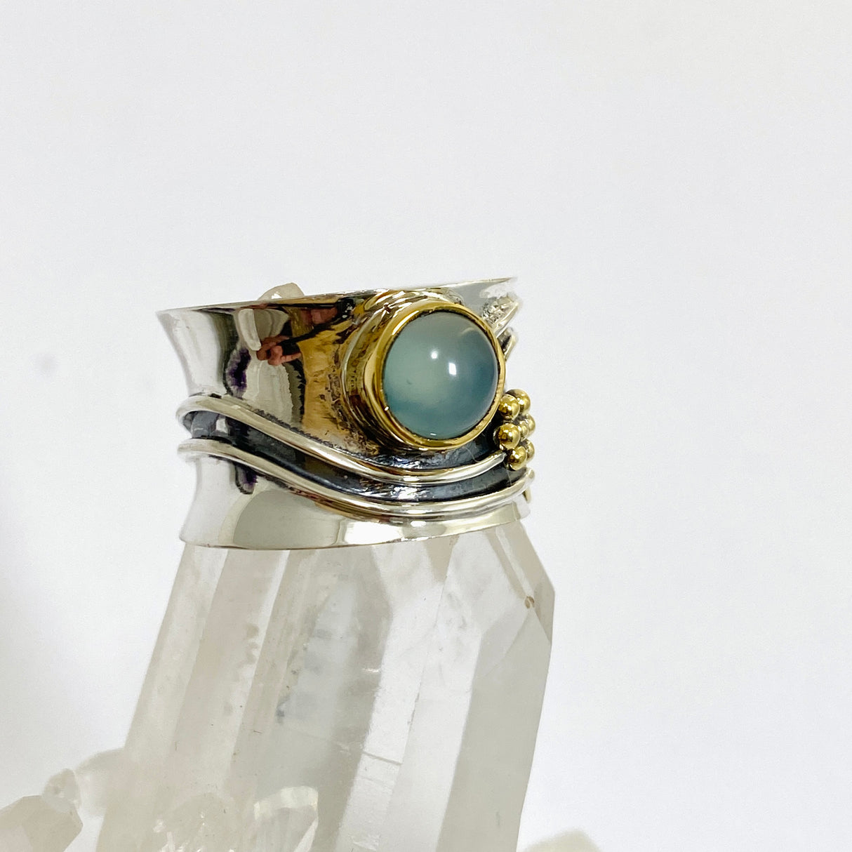 Blue Chalcedony Round Cabochon Ring in a Decorative Setting R4198