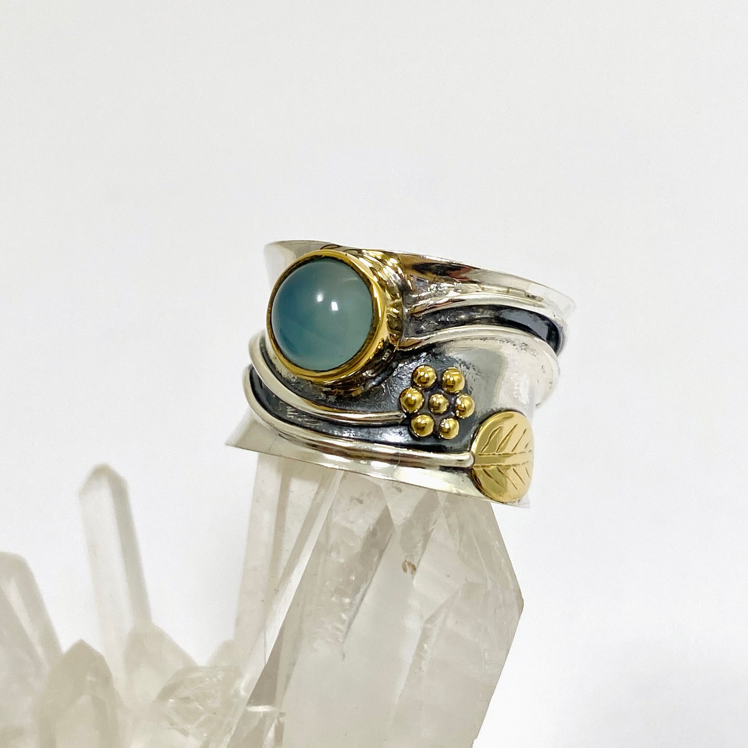 Blue Chalcedony Round Cabochon Ring in a Decorative Setting R4198