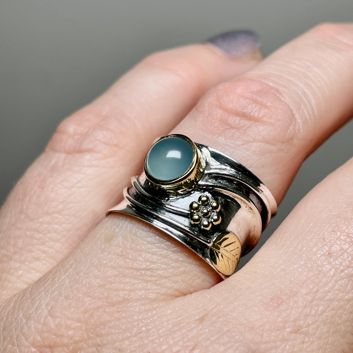 Blue Chalcedony Round Cabochon Ring in a Decorative Setting R4198