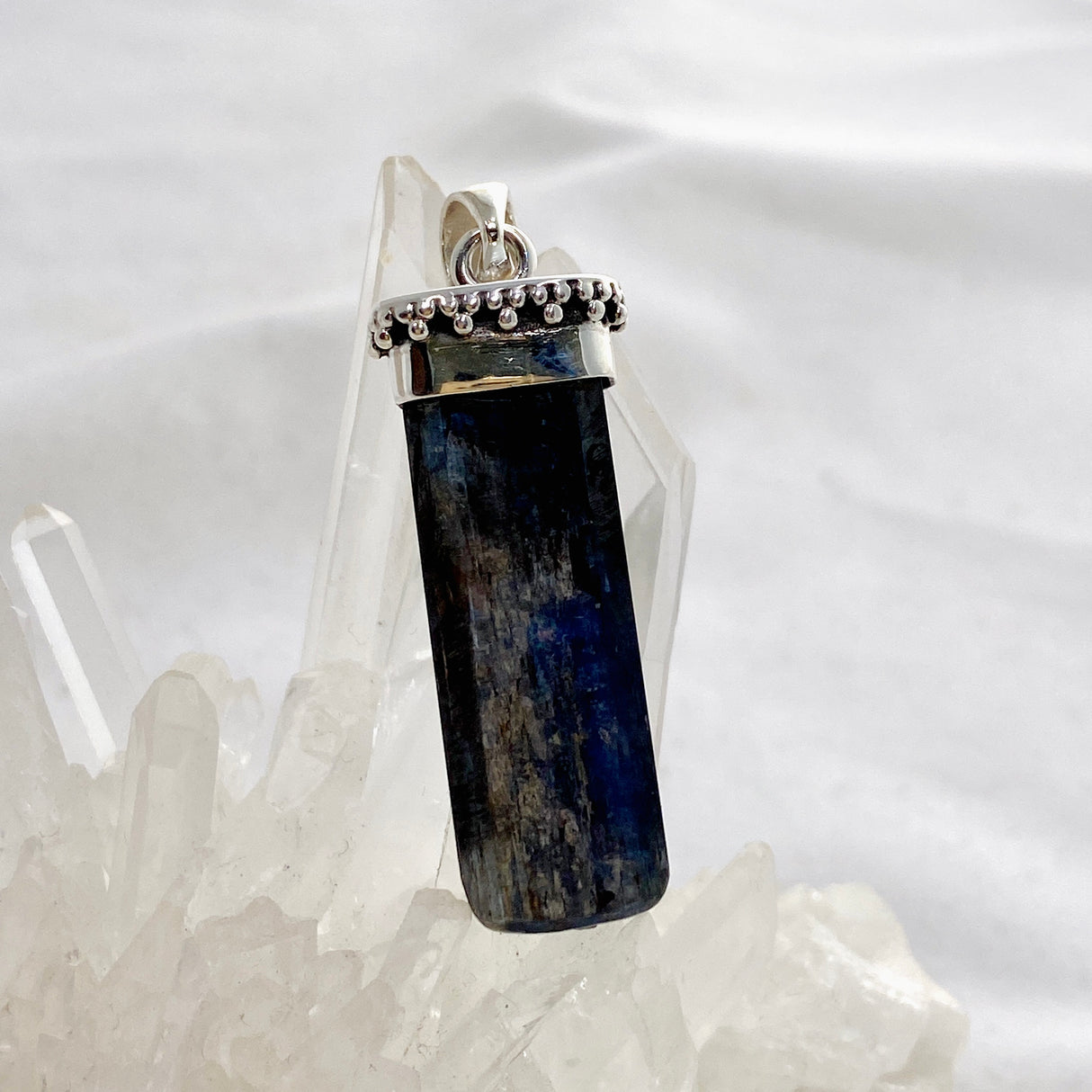 Blue Kyanite Crystal Pendant in a Decorative Setting KPGJ4621