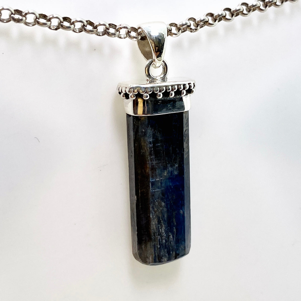 Blue Kyanite Crystal Pendant in a Decorative Setting KPGJ4621