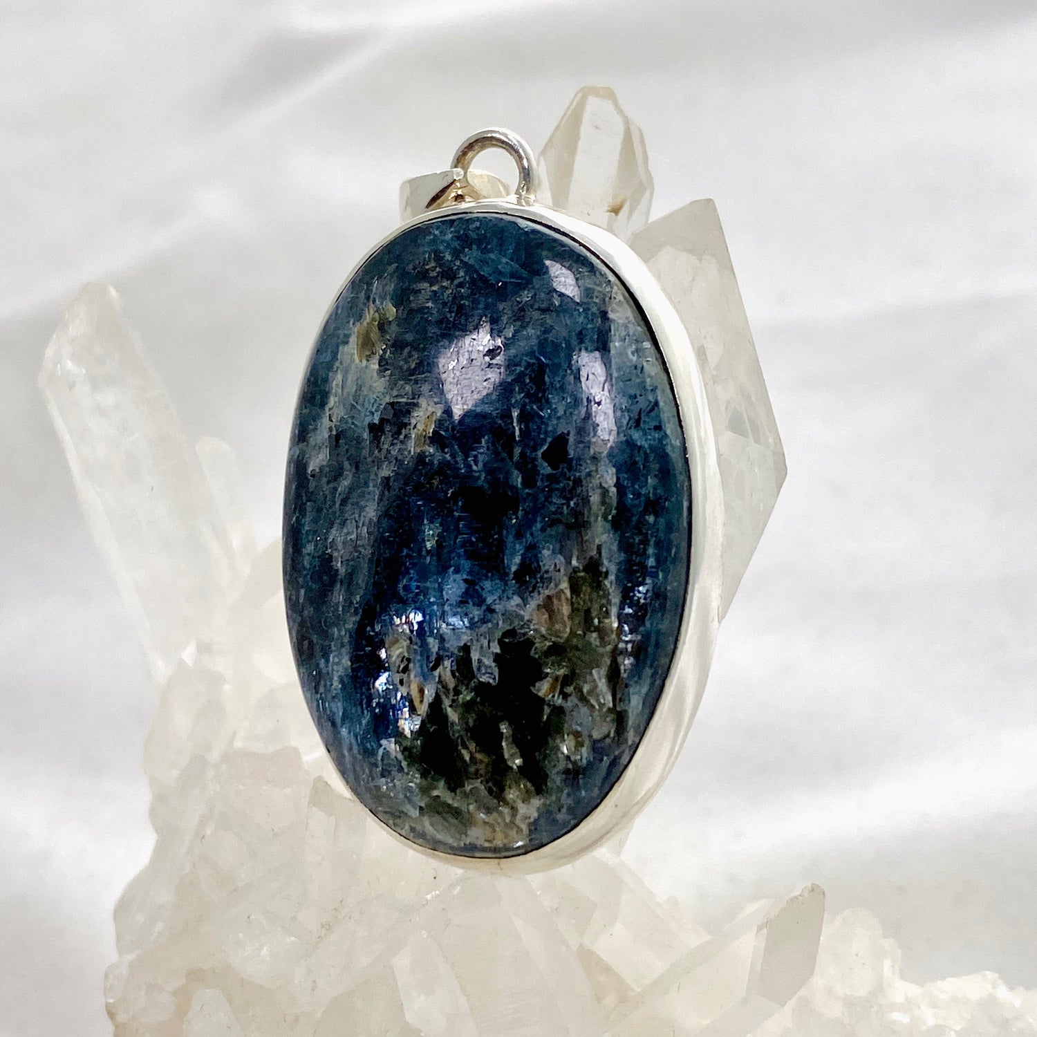 Blue Kyanite Oval Cabochon Pendant KPGJ4616