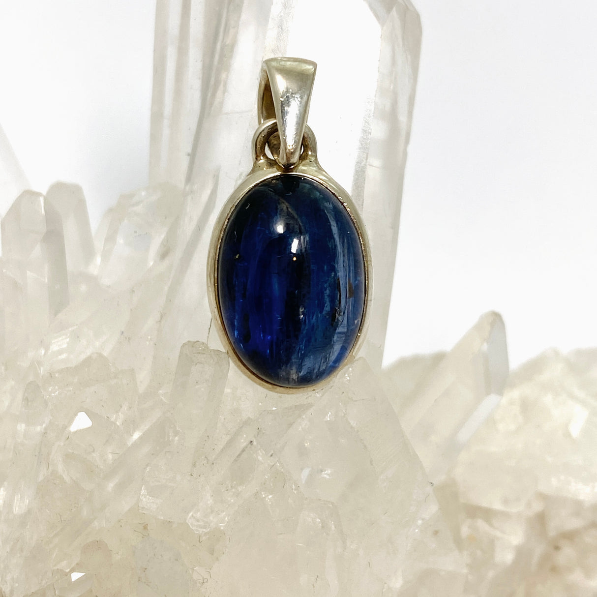 Blue Kyanite Oval Cabochon Pendant PPGJ796