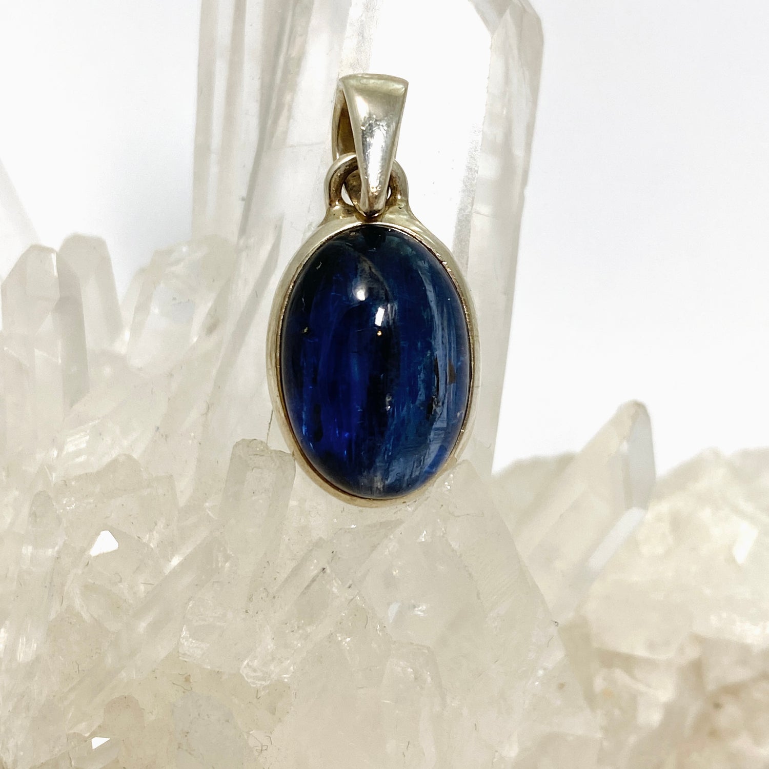 Blue Kyanite Oval Cabochon Pendant PPGJ796