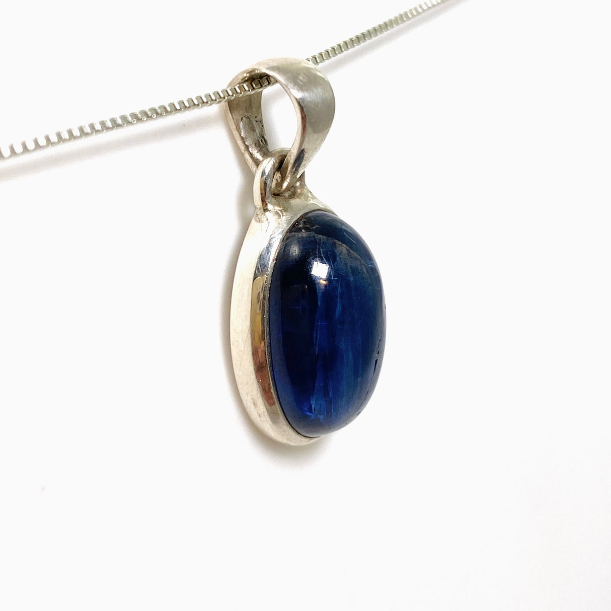 Blue Kyanite Oval Cabochon Pendant PPGJ796