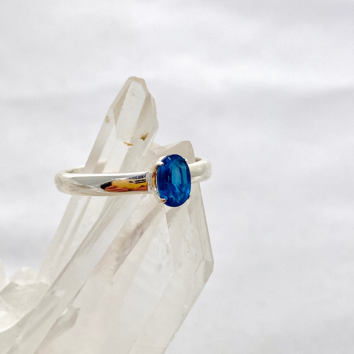 Blue Kyanite Oval Faceted Ring Size 7 PRGJ521