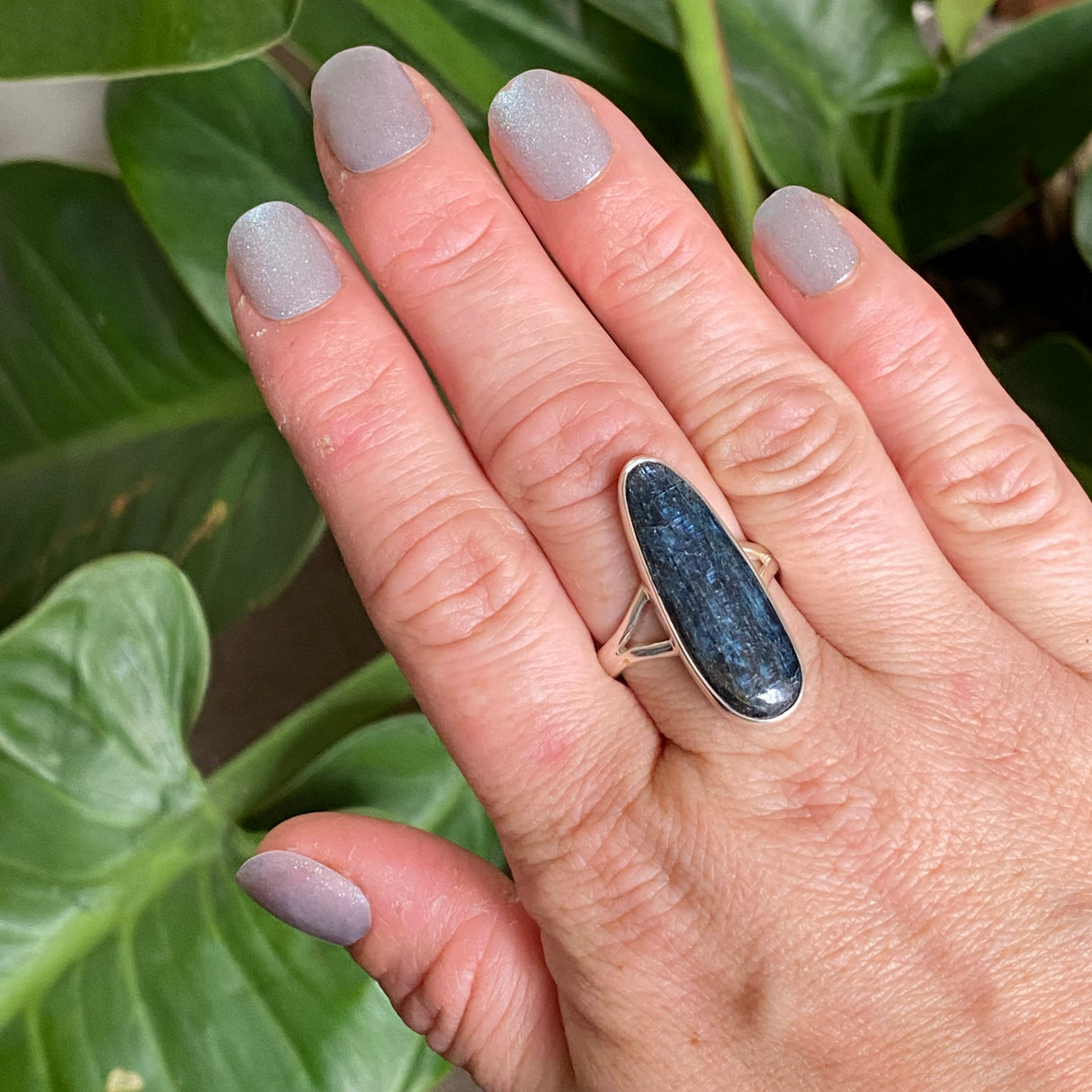 Blue Kyanite Teardrop Cabochon Split Band Ring Size 9.5 KRGJ3282