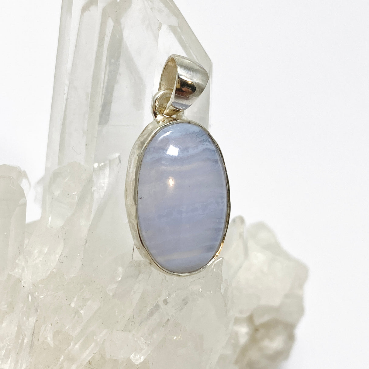 Blue Lace Agate Oval Cabochon Pendant in a Hammered Setting KPGJ4818