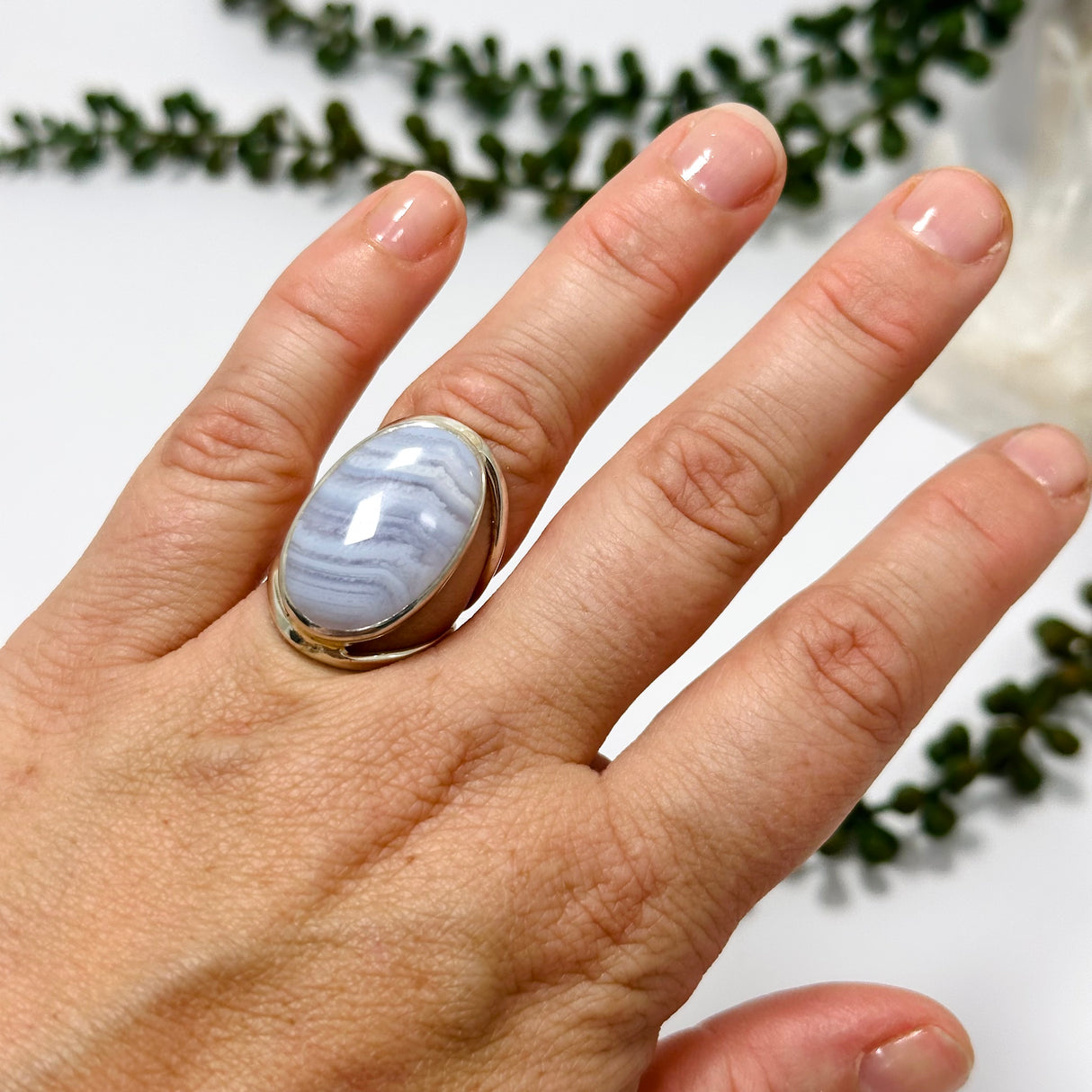 Blue Lace Agate Oval Cabochon Split Band Ring Size 7 KRGJ3378