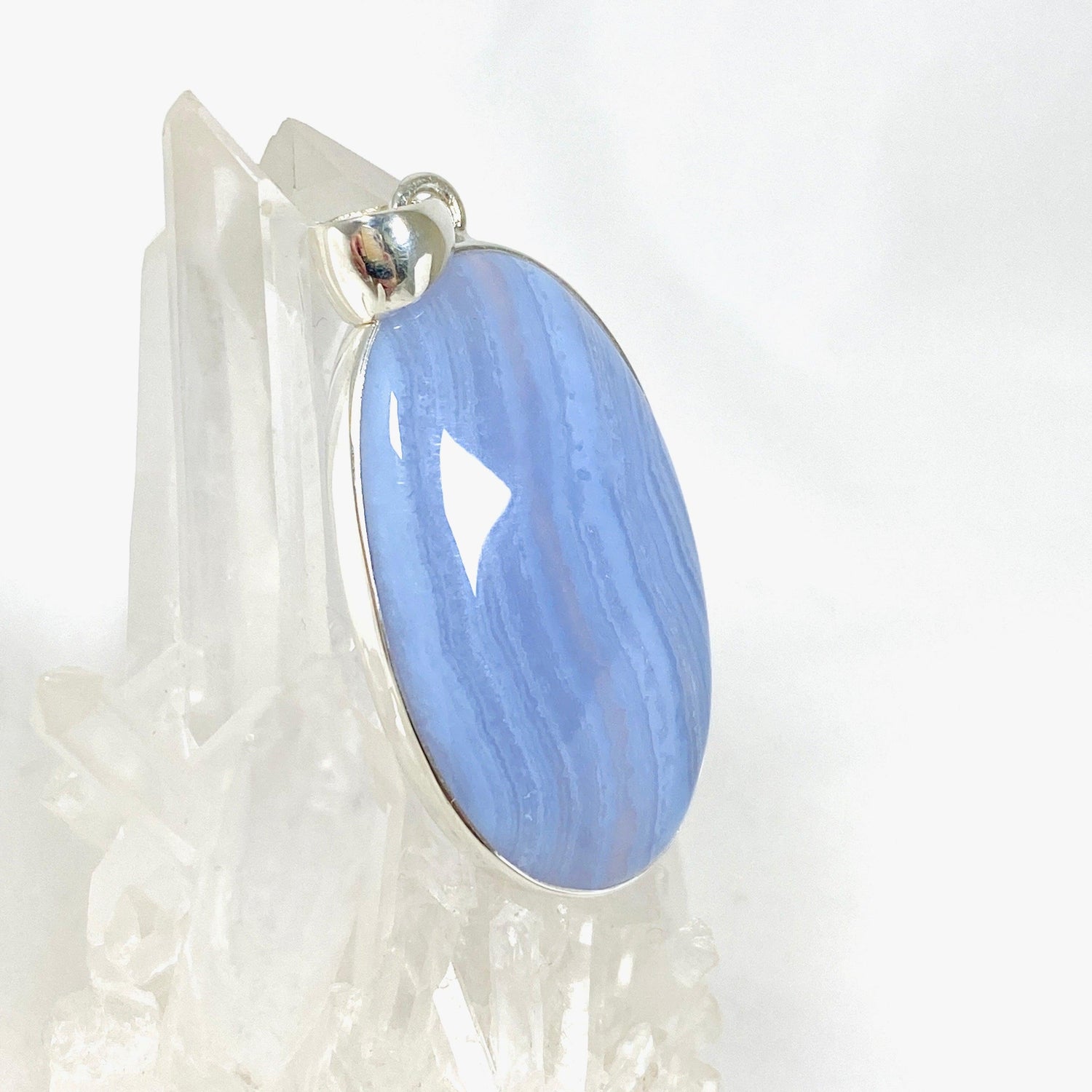 Blue Lace Agate oval pendant KPGJ3771 - Nature's Magick
