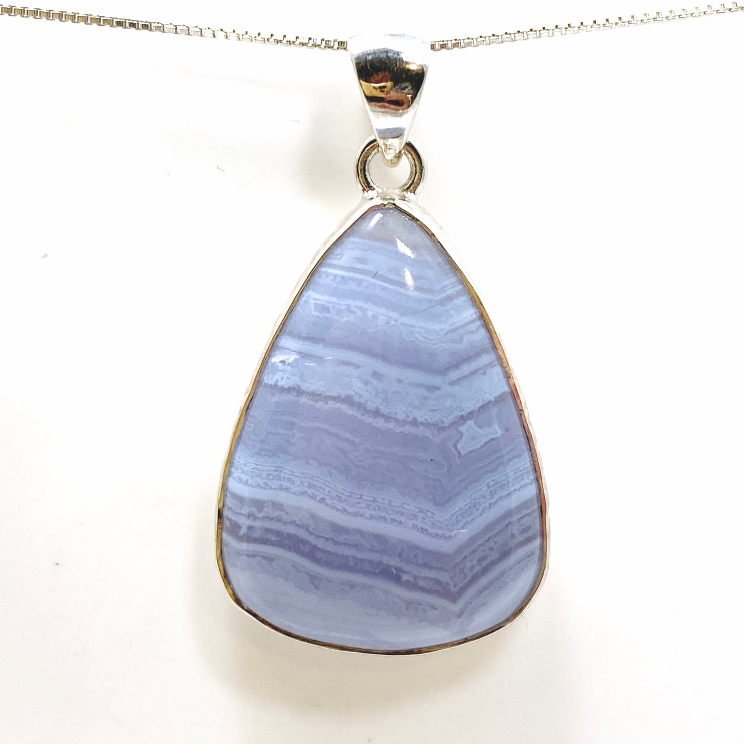 Blue Lace Agate Teardrop Cabochon Pendant in a Hammered Setting KPGJ4830