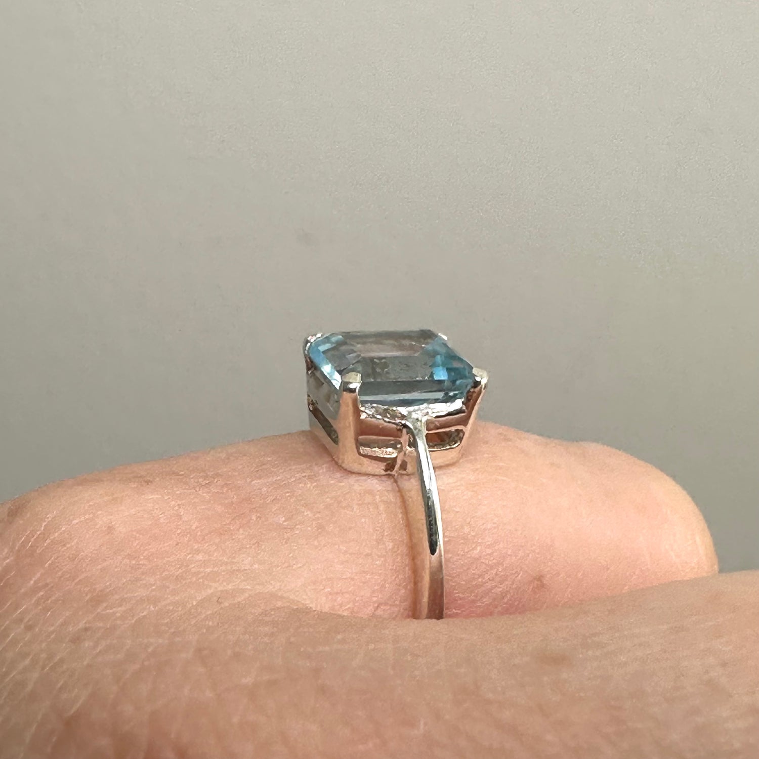 Blue Topaz Rectangular Faceted Ring Size 5 PRGJ641
