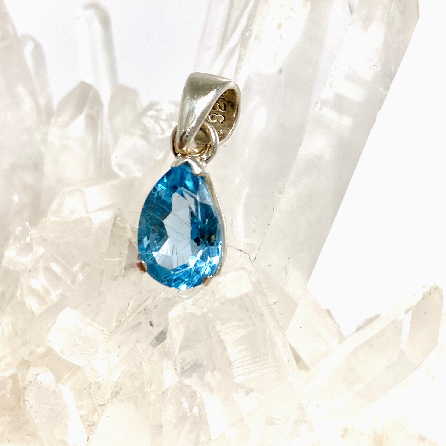 Blue Topaz Teardrop Faceted Pendant PPGJ1247