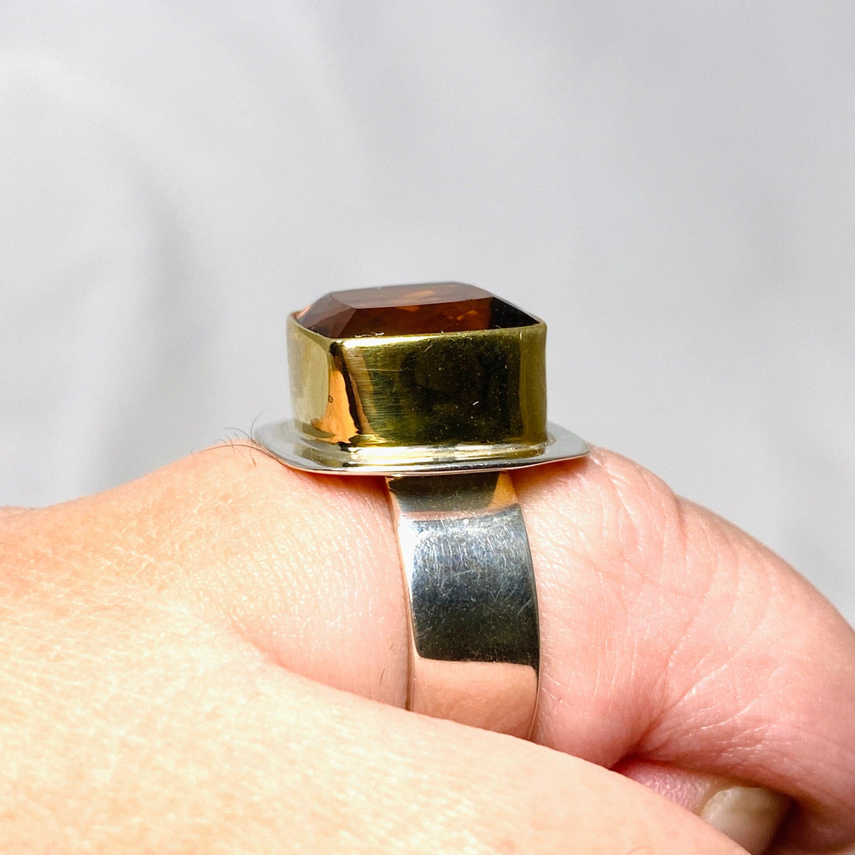 Brandy Citrine faceted square ring s.11 KRGJ2901 - Nature's Magick