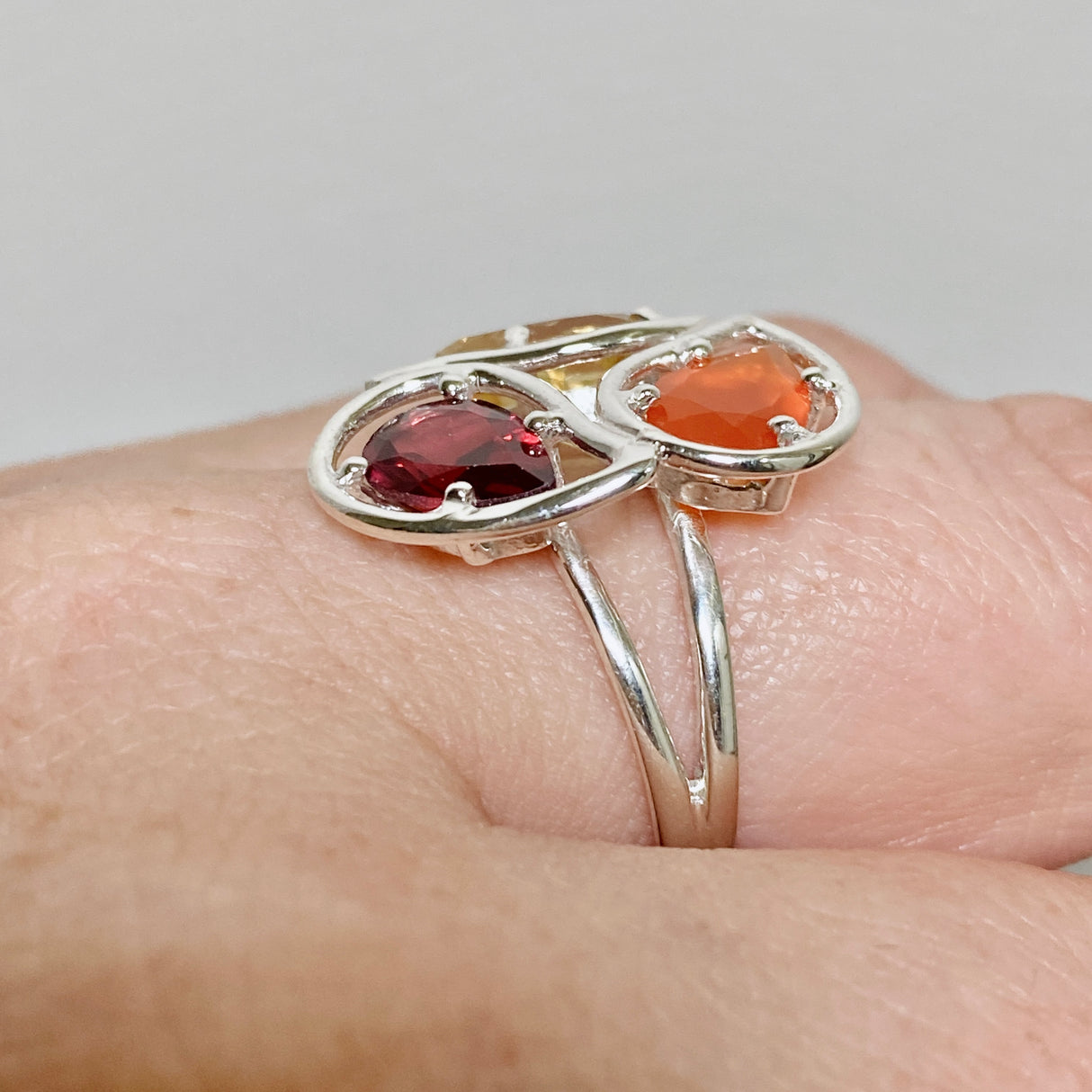Carnelian, Garnet, Citrine Faceted Multi-stone ring PRGJ887