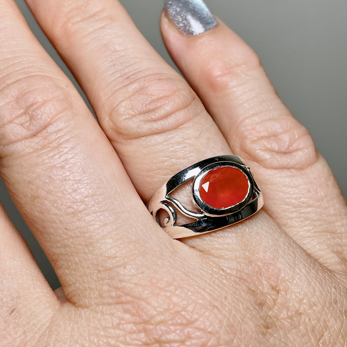 Carnelian Oval Faceted Boho Decorative Ring R3820