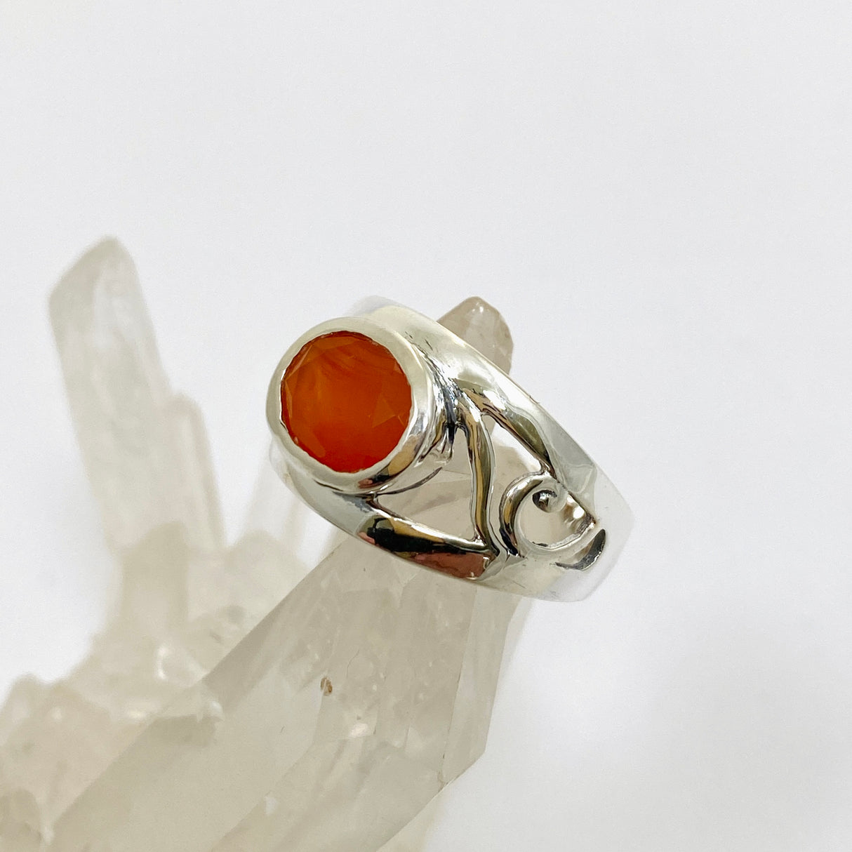 Carnelian Oval Faceted Boho Decorative Ring R3820