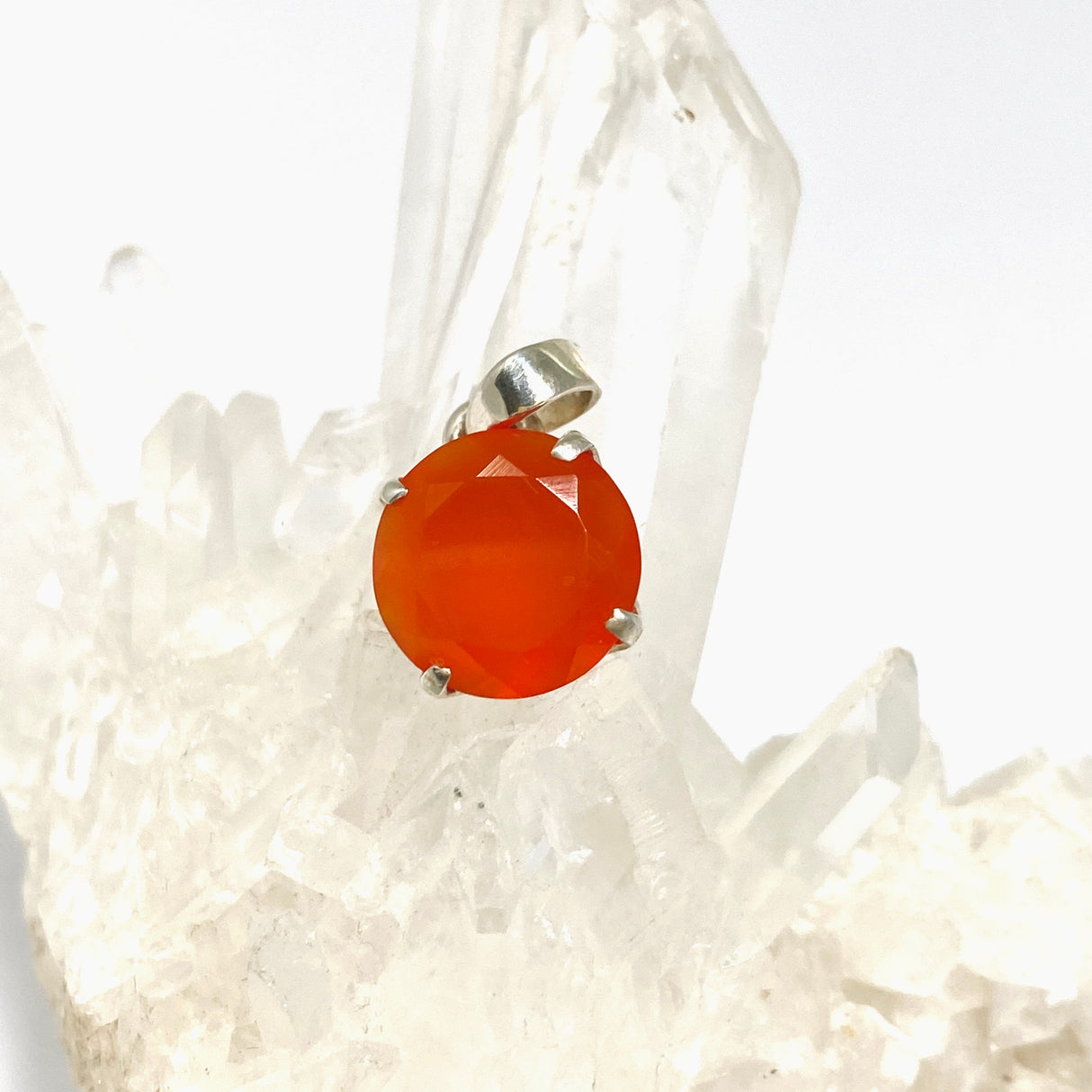 Carnelian Round Faceted Pendant PPGJ1302