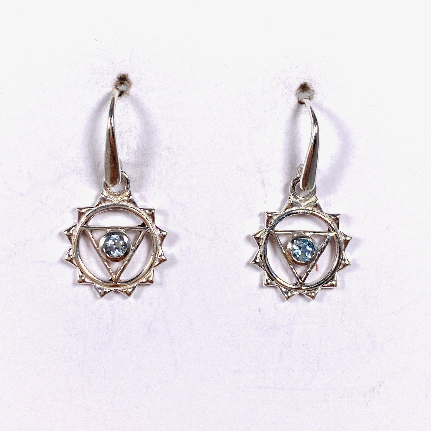 Chakra Earring with faceted gemstones - Nature's Magick