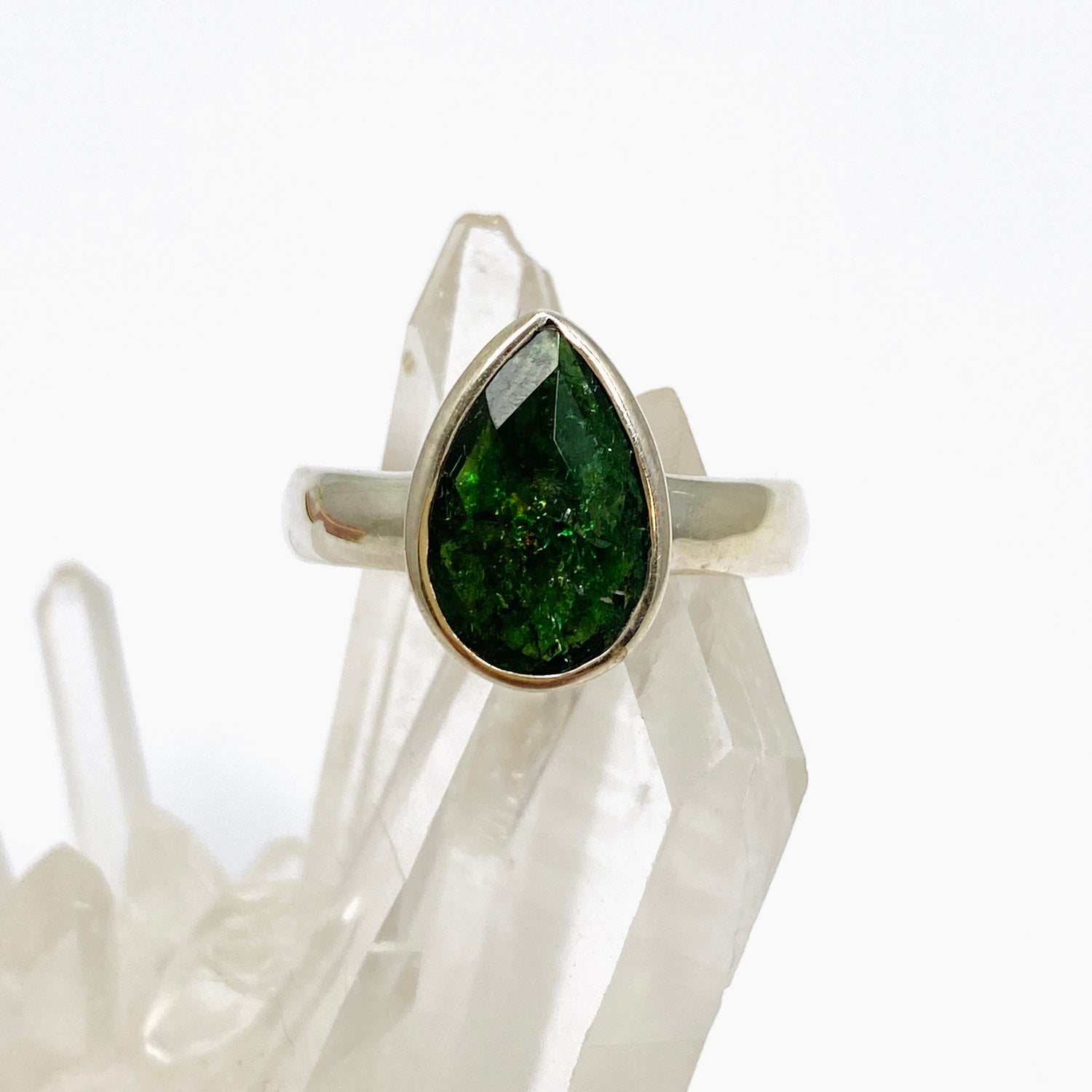 Chrome Tourmaline Teardrop Checkerboard Faceted Ring Size 8.5 PRGJ727