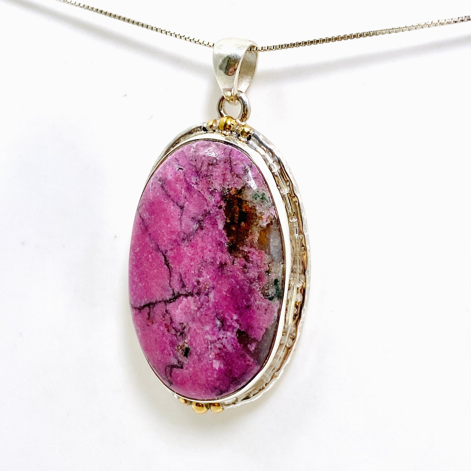 Cobalto Calcite Oval Cabochon Pendant in a Decorative Setting KPGJ4859