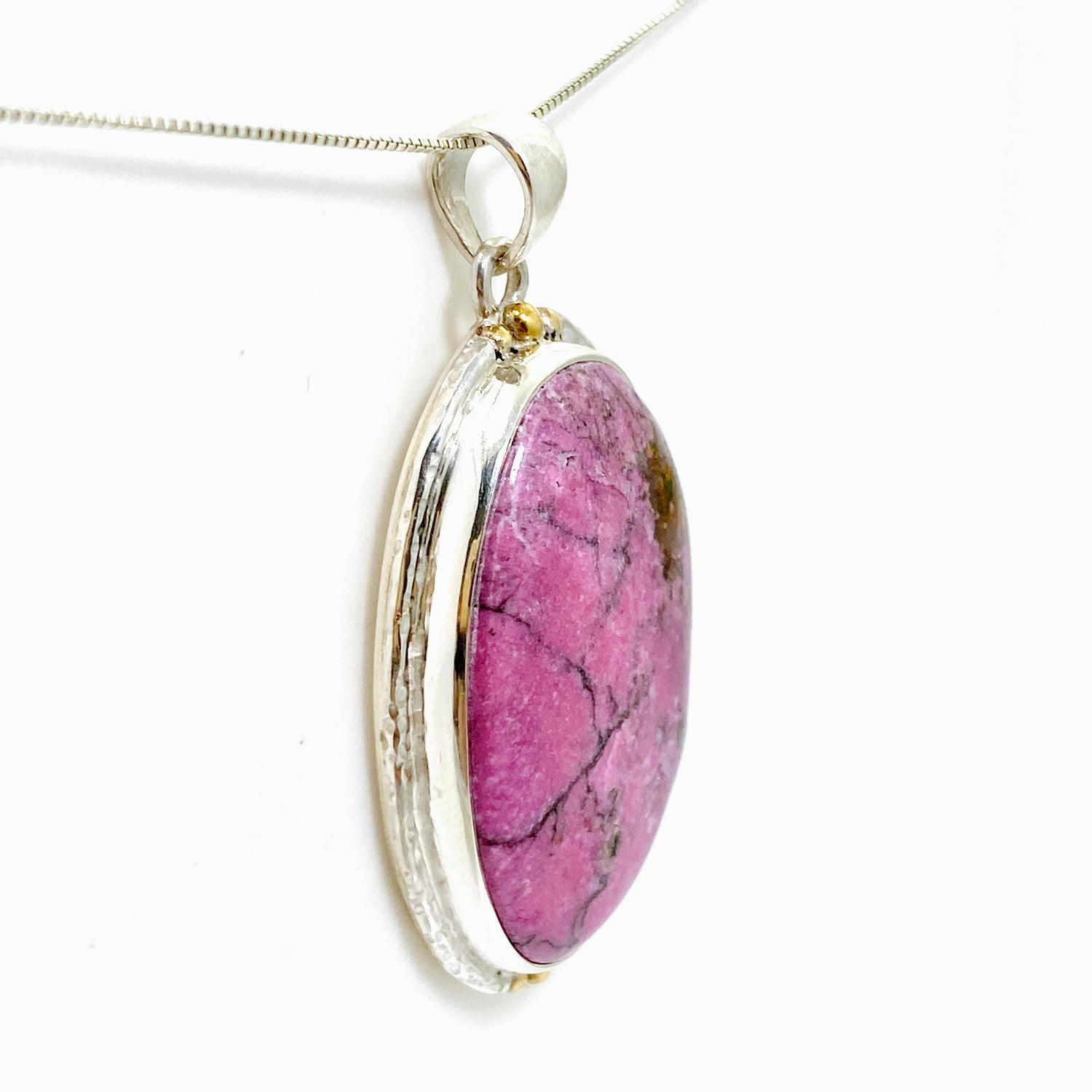 Cobalto Calcite Oval Cabochon Pendant in a Decorative Setting KPGJ4859