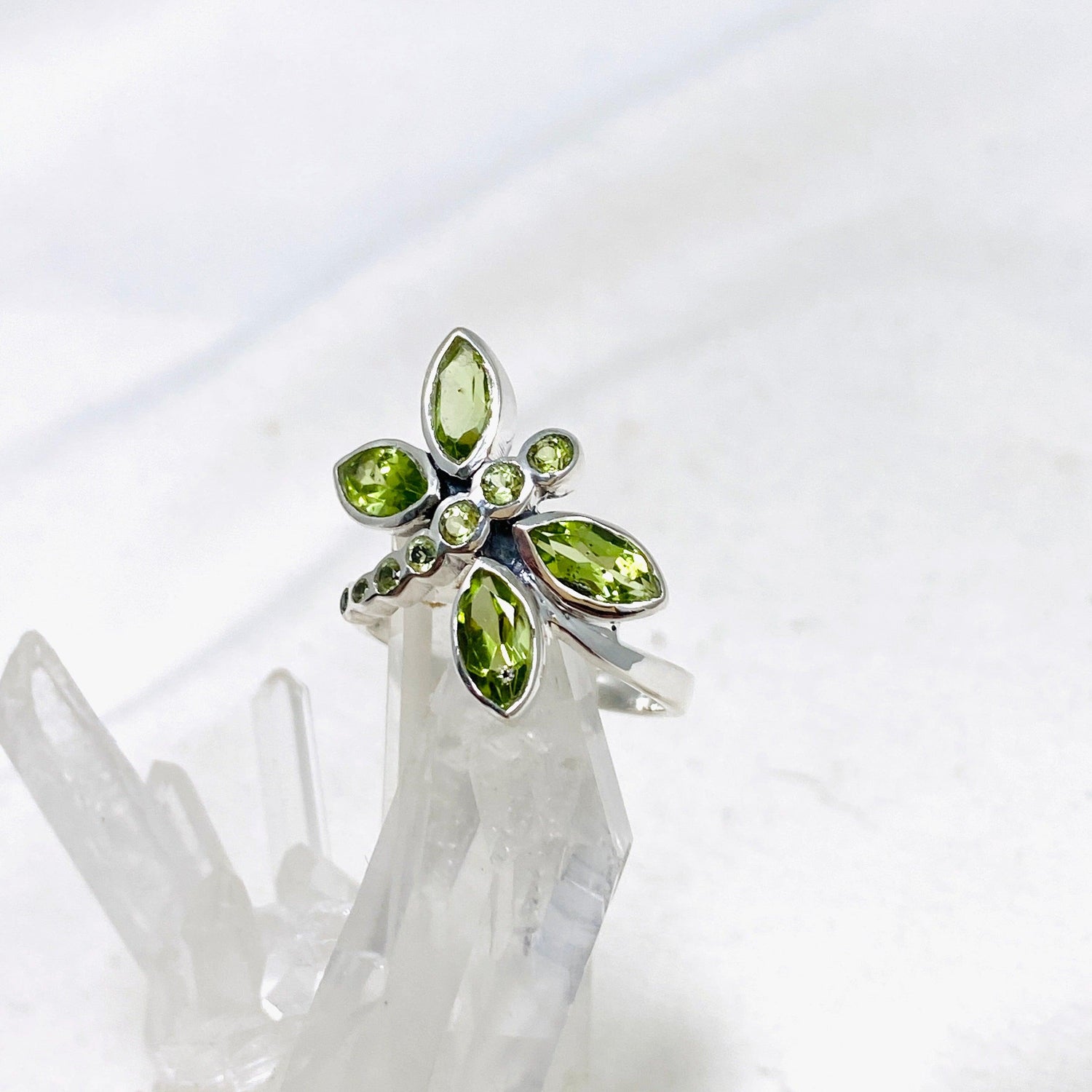 Dragonfly Ring with Faceted Peridot R3887 - Nature's Magick