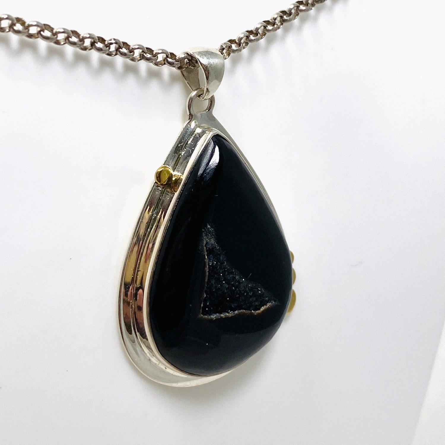 Druzy Agate Teardrop Pendant with Brass Accents KPGJ4359 - Nature's Magick