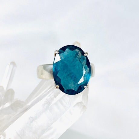 Fluorite Oval Faceted Ring s.8.5 PRGJ302 - Nature's Magick