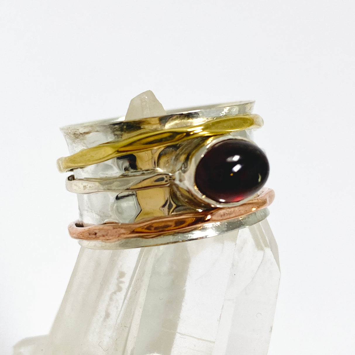 Garnet Oval Cabochon Spinner Ring R4820