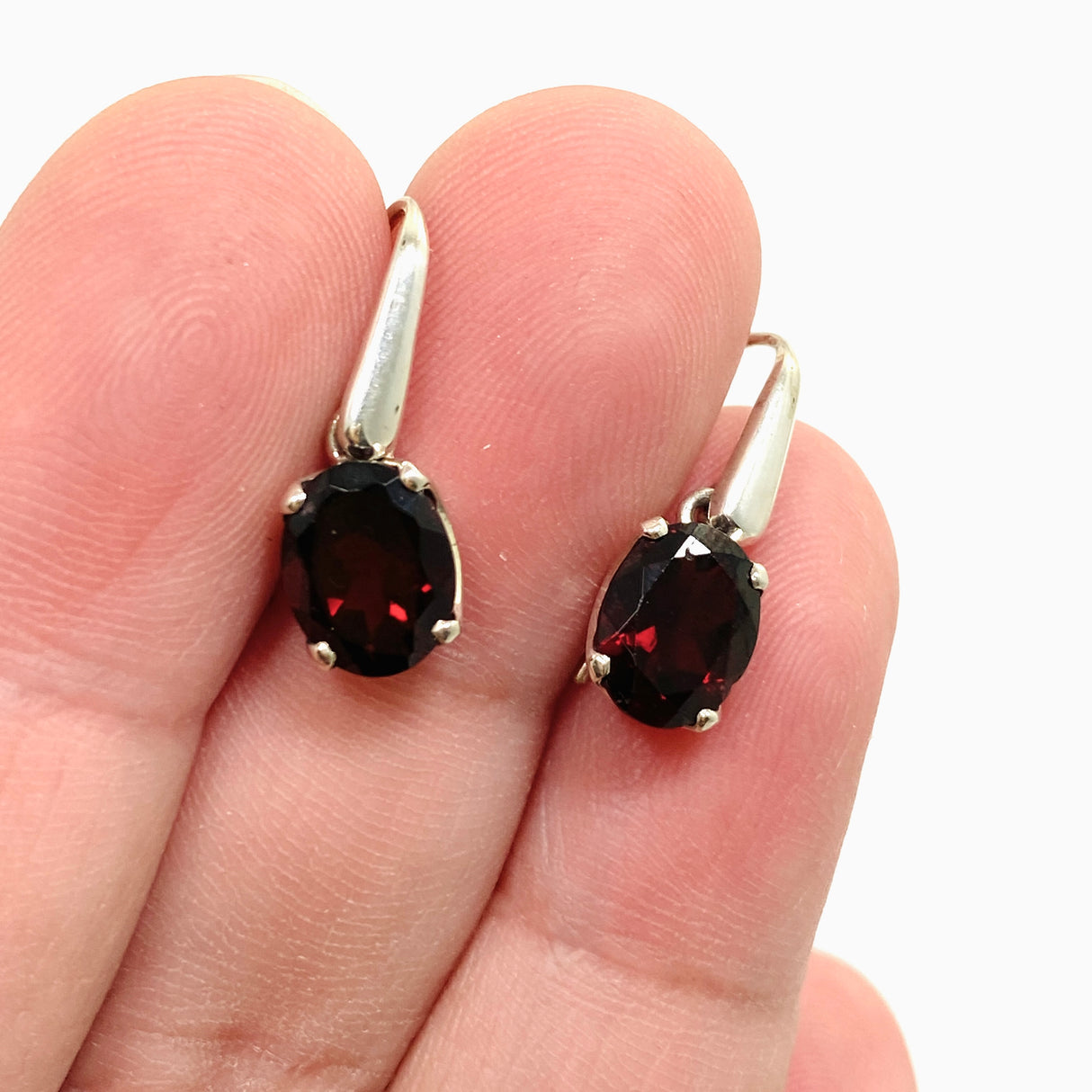 Garnet Oval Faceted Earrings PEGJ339