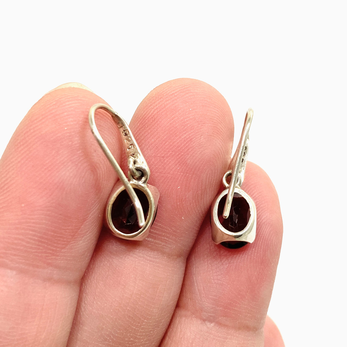 Garnet Oval Faceted Earrings PEGJ339