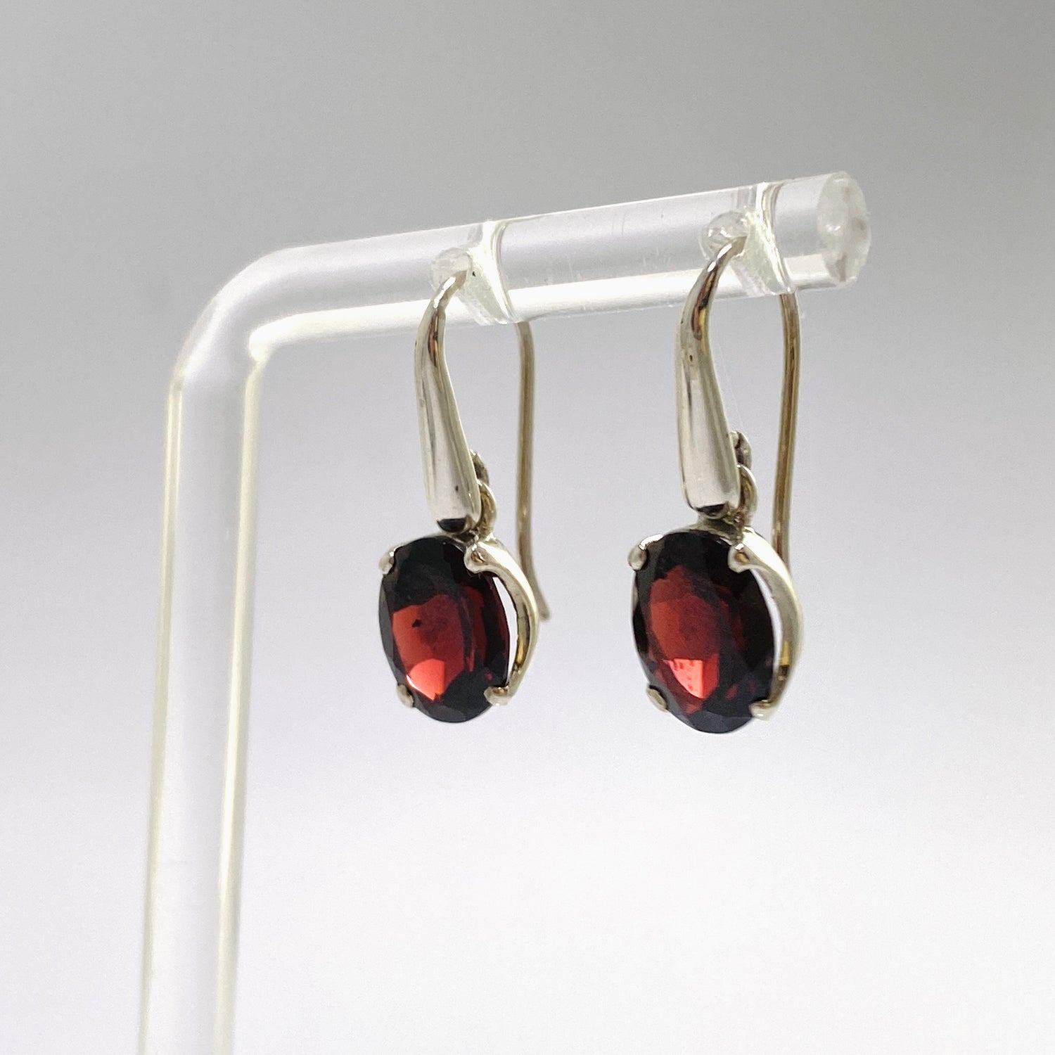 Garnet Oval Faceted Earrings PEGJ339